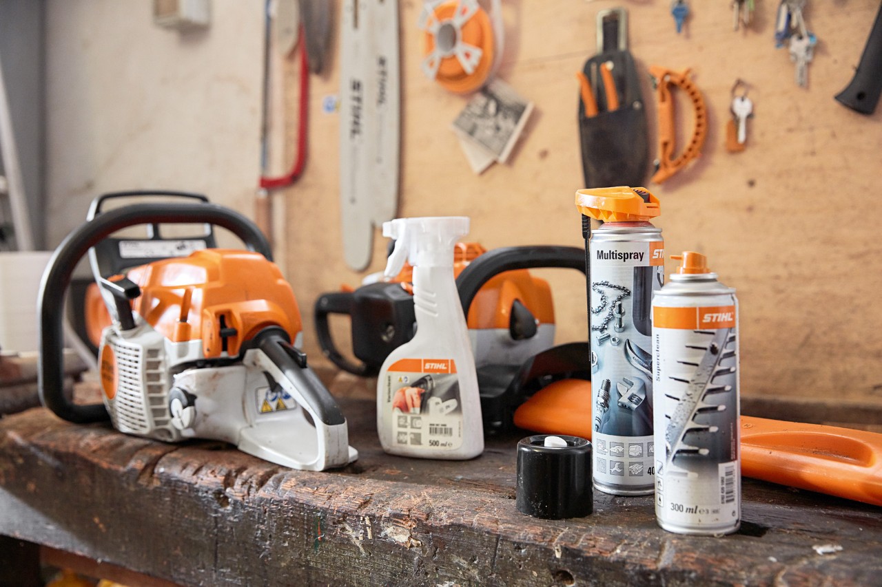 Materiál na čištění řetězové pily STIHL